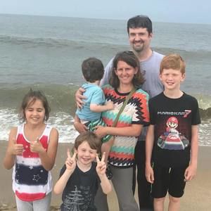 Meet your Posher, Aminda